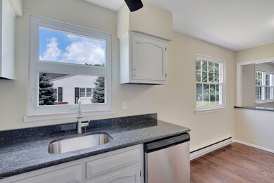 Sunny Kitchen