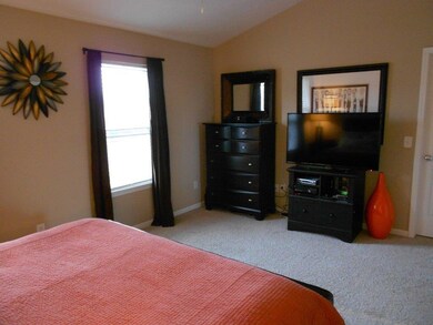 1018 Bard Ln, Carmel, IN 46032 - photo 7