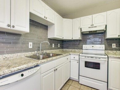 5803 Tremont St unit B, Dallas, TX 75214 - photo 4