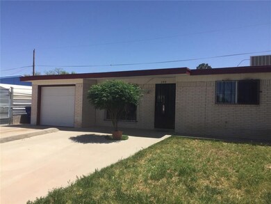 298 Yolanda Dr, El Paso, TX 79915 - photo 2