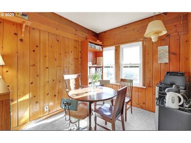 803 Main St, Philomath, OR 97370 - photo 6