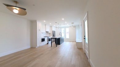 154 Summer St unit 154, Medford, MA 02155 - photo 7