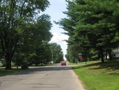 6106 Maple St, North Branch, MN 55056 - photo 4