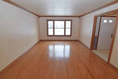 730 Roaring Brook Ln, Algonquin, IL 60102 - photo 3