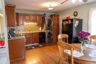 1363 Acton Rd, Columbus, OH 43224 - photo 4