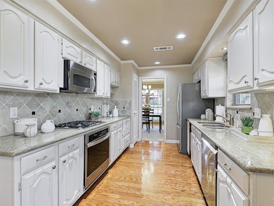 6601 Warm Breeze Ln, Dallas, TX 75248 - photo 5