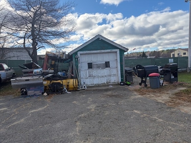 150 E Main St, Orange, MA 01364 - photo 6