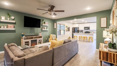 8411 Kaleki Way-3801