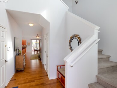 1698 SW Wright Place, Troutdale, OR 97060 - photo 4