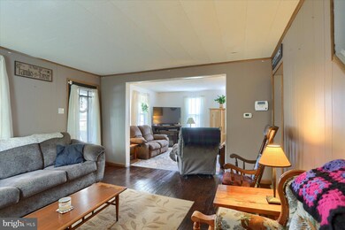 2 E Clements St, Pine Grove, PA 17963 - photo 6