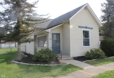 206 N John St, Frankton, IN 46044 - photo 2