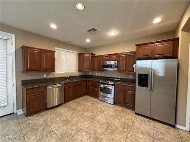 11239 Eureka Pass Ct, Las Vegas, NV 89135 - photo 6