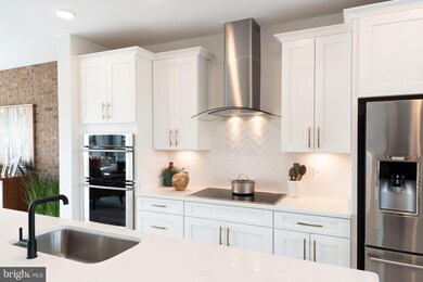 1702 Beech Leaf St, Dumfries, VA 22026 - photo 6