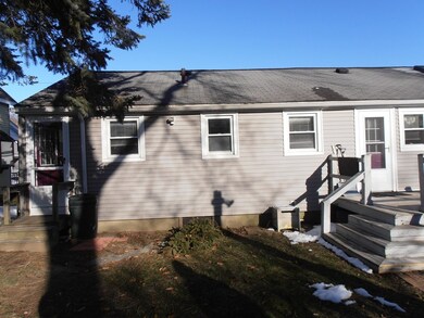 19 1/2 Anawan St, Taunton, MA 02780 - photo 2