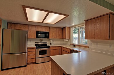 2024 106th Place SW, Everett, WA 98204 - photo 3