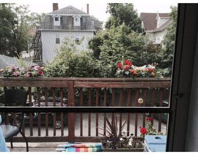 91 Ash St, Waltham, MA 02453 - photo 5