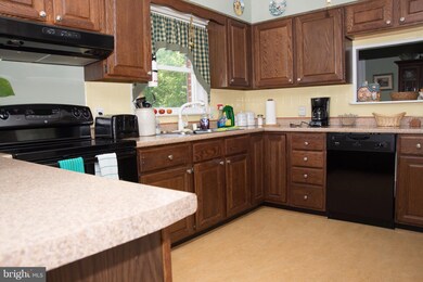 7156 Covingtons Corner Rd, Bealeton, VA 22712 - photo 5