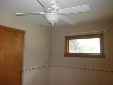 1310 Vinewood Dr, Columbus, OH 43229 - photo 7