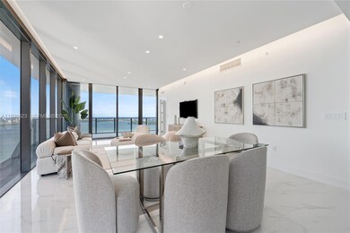 Aria Reserve - Aria Reserve Miami unit 4401, Miami, FL 33137 - photo 6