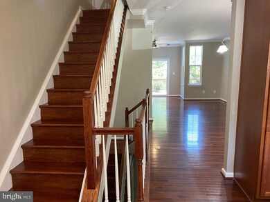 2980 Chinkapin Oak Ln, Woodbridge, VA 22191 - photo 2