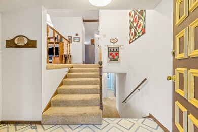 1210 S Cedarview Dr, Bozeman, MT 59715 - photo 4