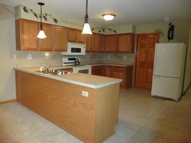 1742 Aspen Dr, Crown Point, IN 46307 - photo 6