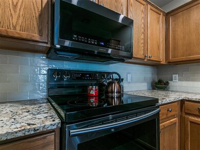 Kitchen - If you love to cook and entertain, this 