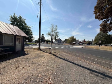 711 E Lake St, Medical Lake, WA 99022 - photo 3