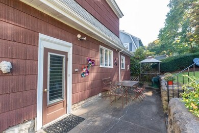 31 Murray St, Waltham, MA 02451 - photo 2