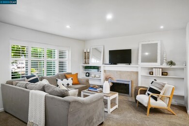 5542 Montana Dr, Concord, CA 94521 - photo 4