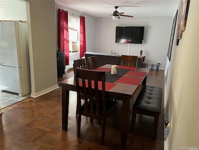 Northridge Section III unit 106, East Elmhurst, NY 11369 - photo 6