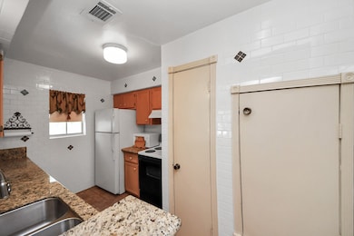 Recent upgrades are the tiled walls and the granit