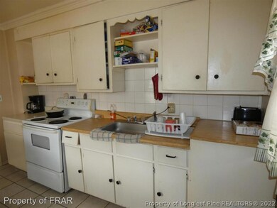 213 Willborough Ave, Fayetteville, NC 28303 - photo 7