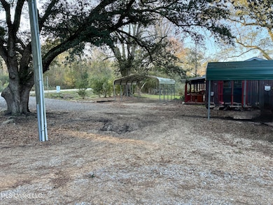 unlisted-address, Laurel, MS 39443 - photo 4