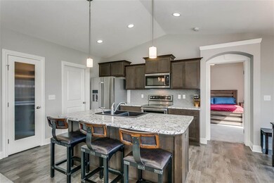 11314 W Wilkinson Ct, Maize, KS 67101 - photo 6