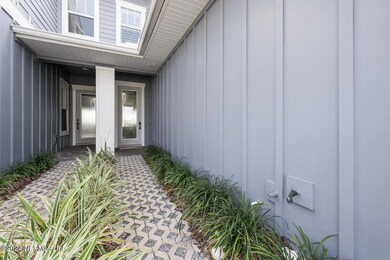 2530 Beach Blvd_32250-4