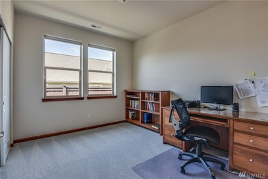 1057 Chestnut Loop, Mount Vernon, WA 98274 - photo 3