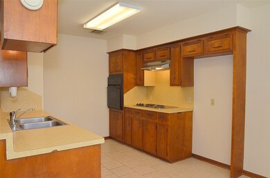 3914 Marilyn St, Rosenberg, TX 77471 - photo 5