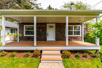 2704 SW Beach Ave, Lincoln City, OR 97367 - photo 4