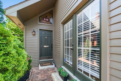 618 Mohawk St, Columbus, OH 43206 - photo 2