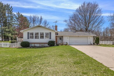 25951-Sauger-Lake-Rd,-Sturgis,-MI-49091-