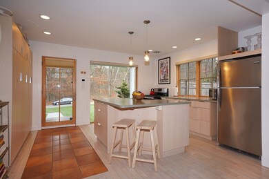 42 Riverview Cir, Wayland, MA 01778 - photo 5