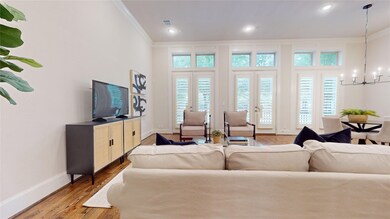 10920 Wrenwood Manor, Houston, TX 77043 - photo 5