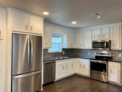 1521 Andrea Dr, Bay City, TX 77414 - photo 5