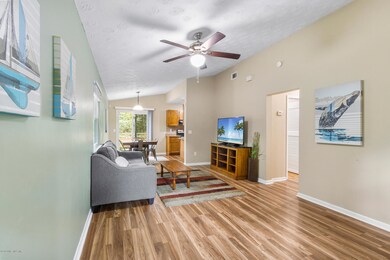 6079 Edgefield Dr, Jacksonville, FL 32205 - photo 5