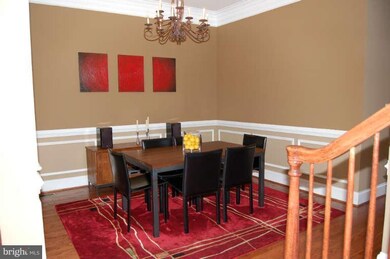 6872 Frase Dr, Falls Church, VA 22043 - photo 7