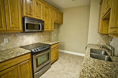 1304 Rosemary Dr, Dallas, TX 75206 - photo 4