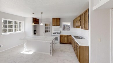 2317 Pittsburg Ave, El Paso, TX 79930 - photo 3