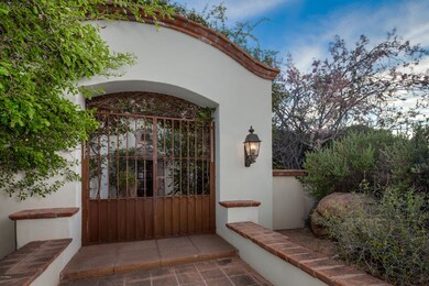 Front Court Yard Entry