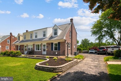 767 Braxton Rd, Ridley Park, PA 19078 - photo 2